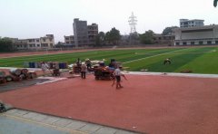 各類(lèi)塑膠跑道價(jià)格介紹